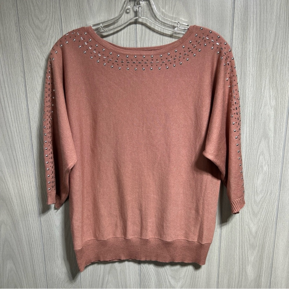 Belldini 3/4 Sleeve Pink sweater With Jewels Size Medium